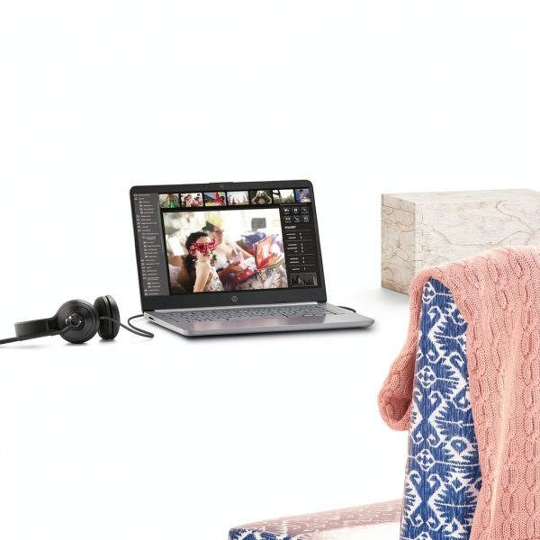 HP 14 Laptop Intel Celeron N4500 4GB Memory 64GB eMMC-13