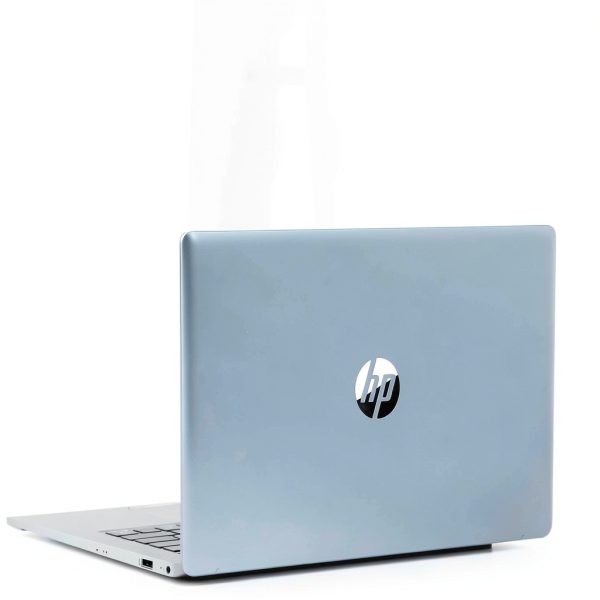 HP 17.3 Touchscreen Laptop AMD Ryzen 5 16GB RAM 512GB SSD-6