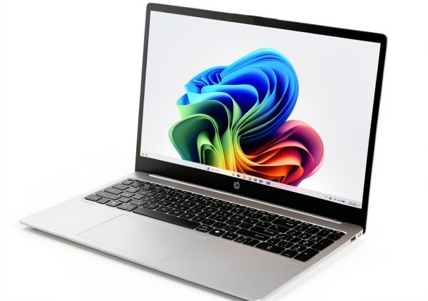 HP OmniBook 3 Copilot PC 15.6 Touch Laptop AMD Ryzen 5-9